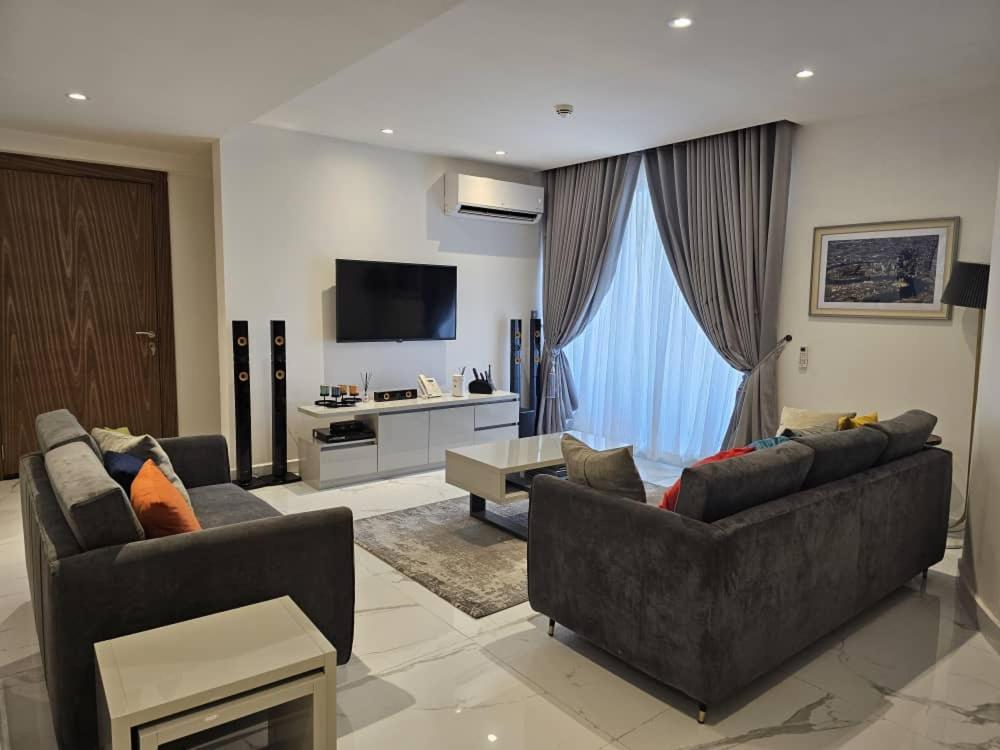 Iconic Shortlet Apartment Lagos Bagian luar foto